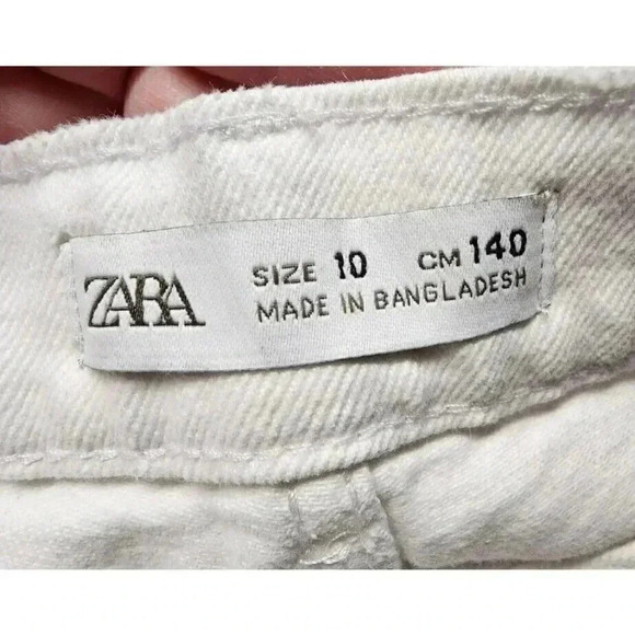 Zara White Short Shorts Denim Size 10 Button Up - Picture 4 of 5
